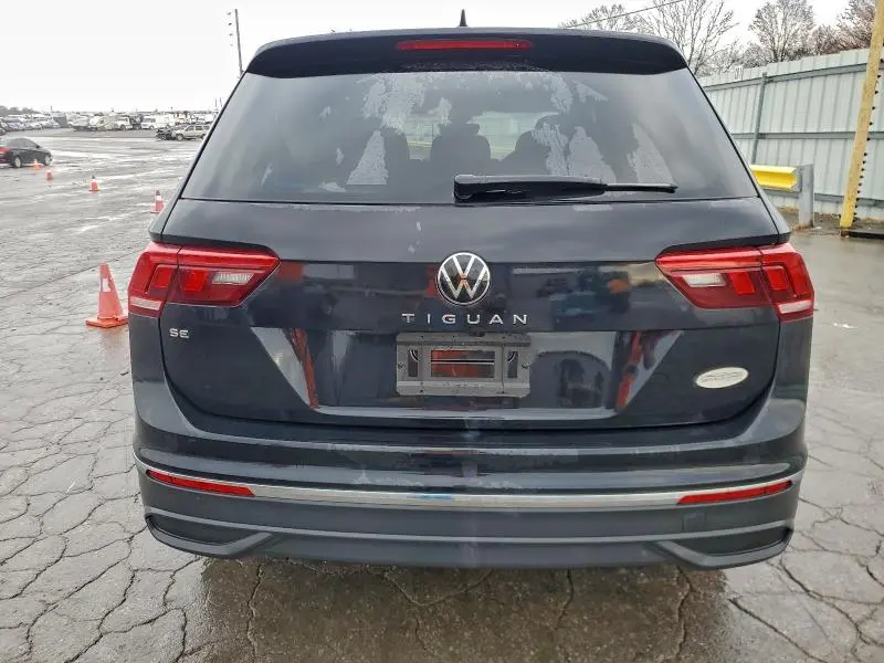 2024 VOLKSWAGEN TIGUAN SE  