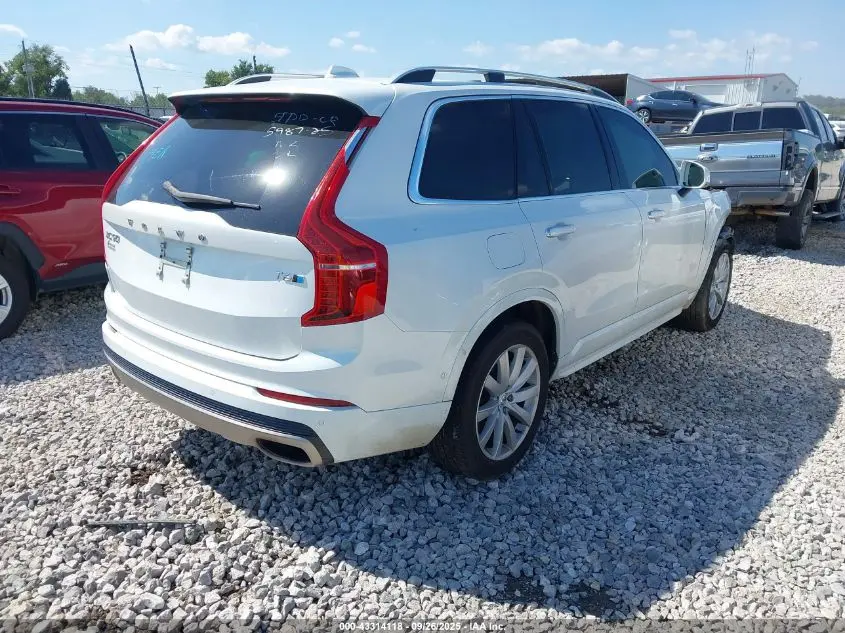 2017 VOLVO XC90 T6 MOMENTUM