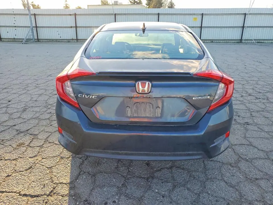 2017 HONDA CIVIC TOURING  