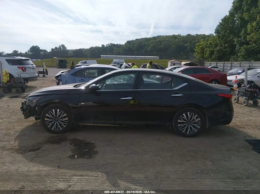 2023 NISSAN ALTIMA SV FWD
