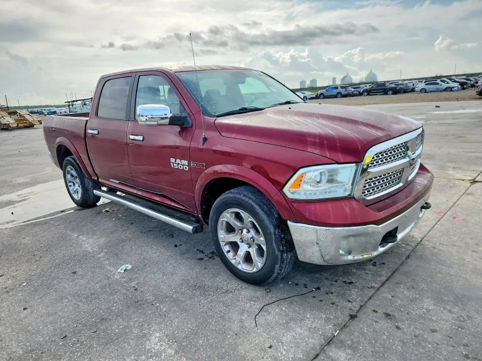 2018 RAM 1500 LARAMIE  