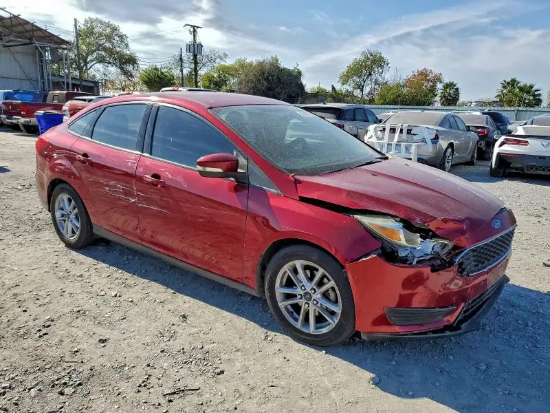 2016 FORD FOCUS SE  