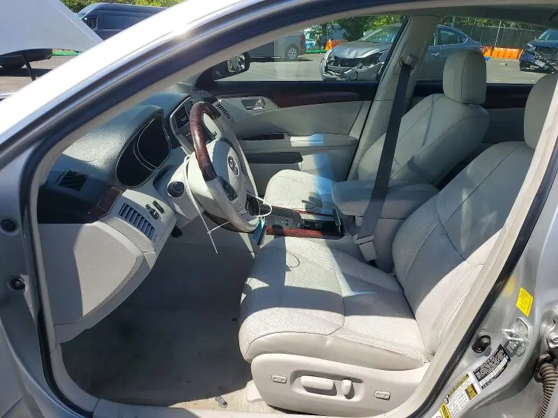2011 TOYOTA AVALON LIMITED  