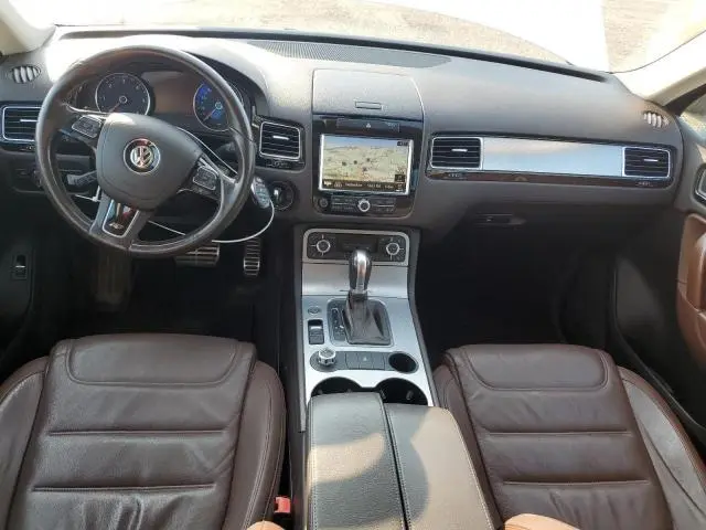 2014 VOLKSWAGEN TOUAREG TDI  