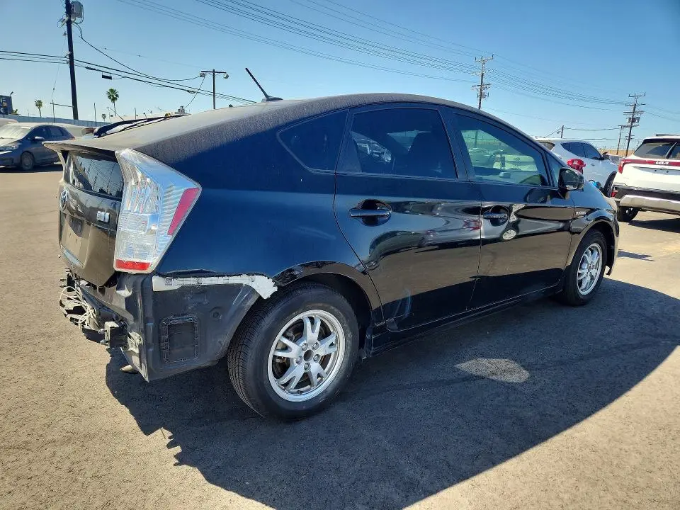 2010 TOYOTA PRIUS II  