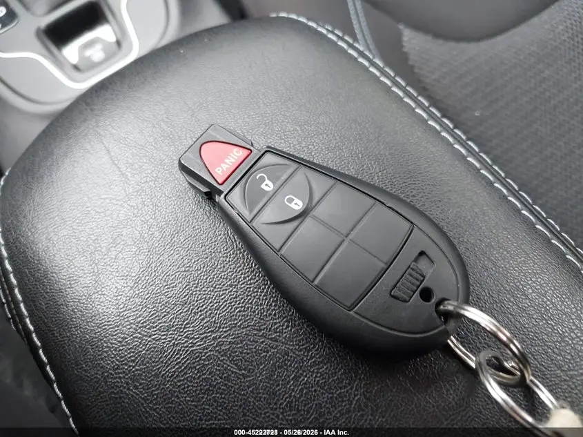 2019 JEEP CHEROKEE LATITUDE 4X4