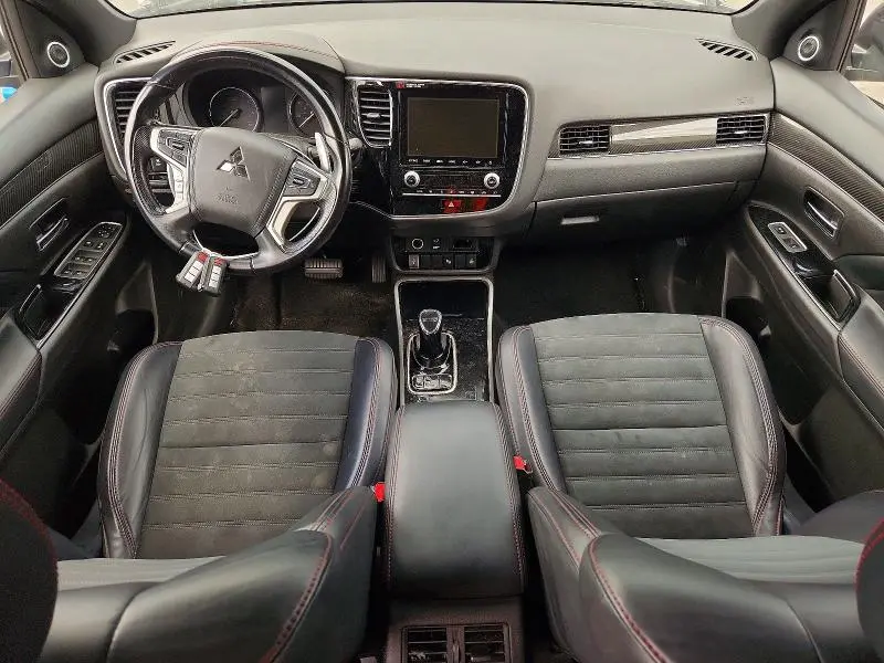 2021 MITSUBISHI OUTLANDER FE  
