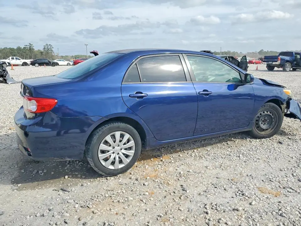 2013 TOYOTA COROLLA LE  