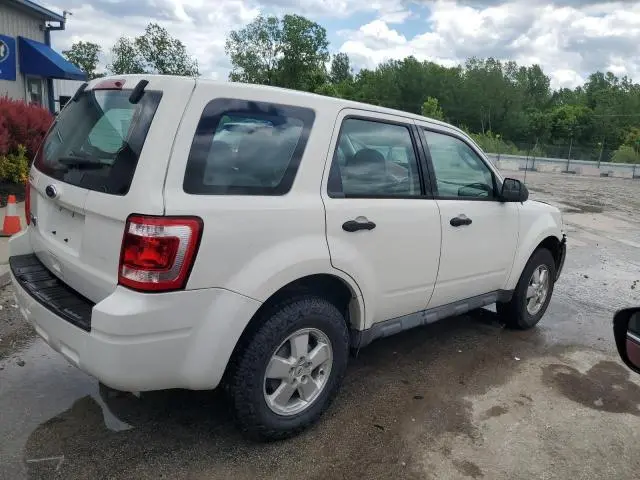 2011 FORD ESCAPE XLS  