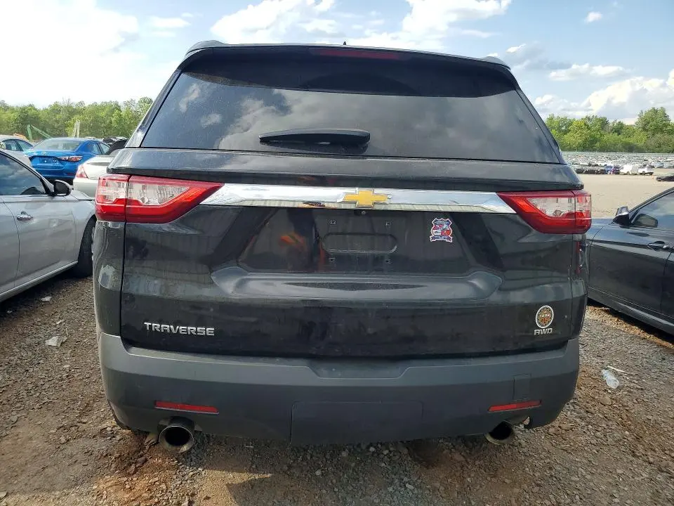 2020 CHEVROLET TRAVERSE LS  