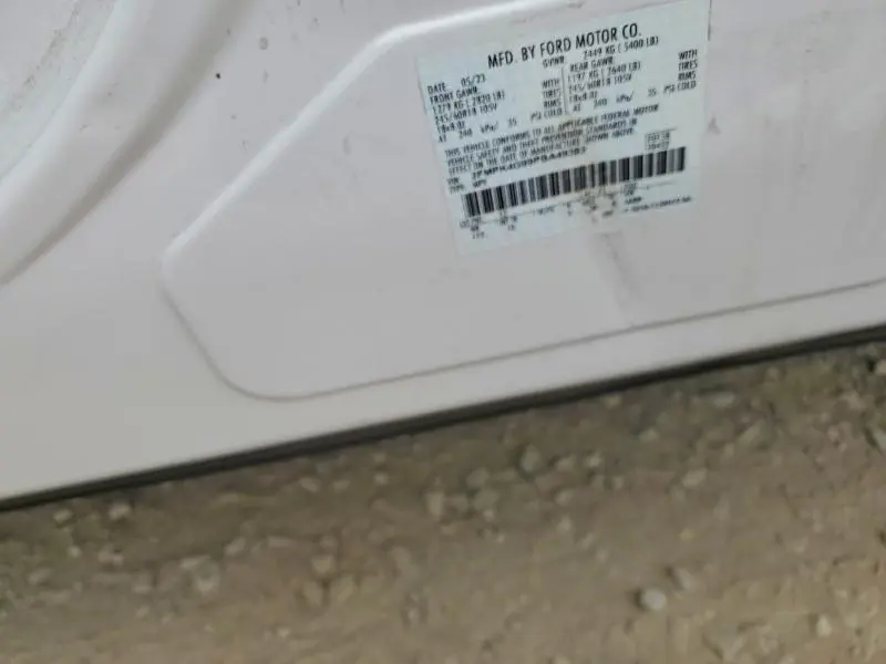 2023 FORD EDGE SE  