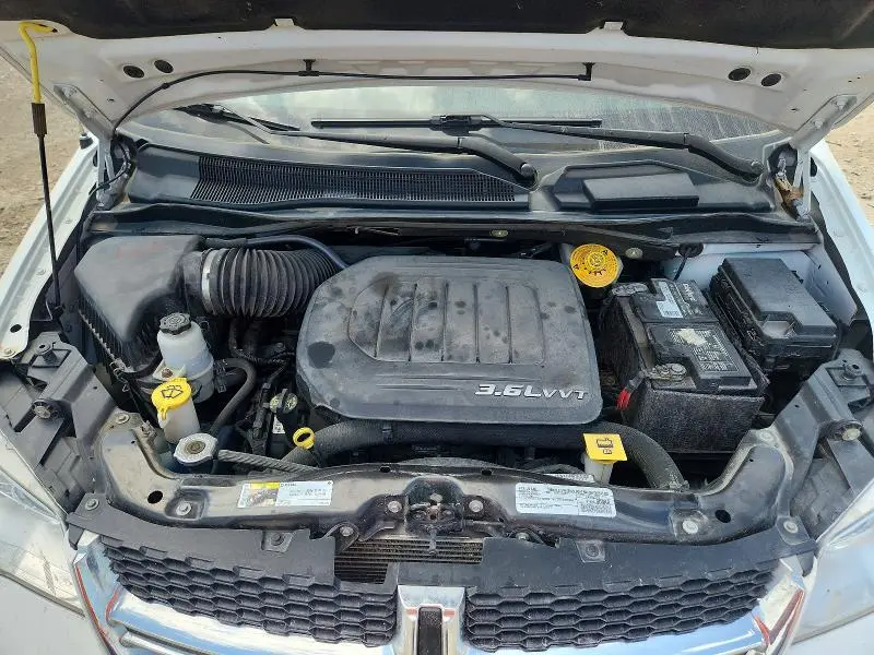 2016 DODGE CARAVAN SE  