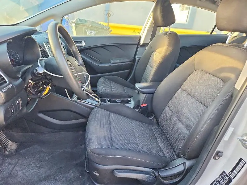 2018 KIA FORTE LX  
