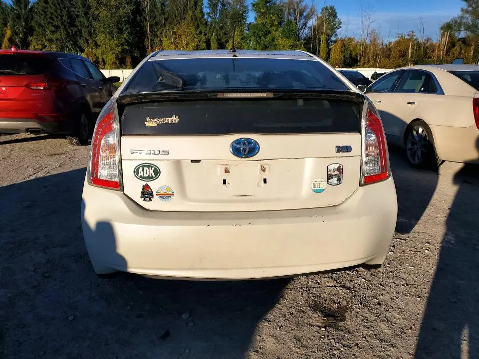 2015 TOYOTA PRIUS TWO  