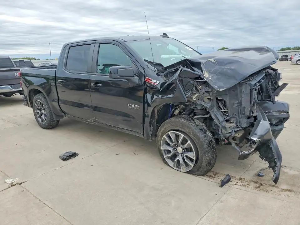 2020 CHEVROLET SILVERADO K1500 LT  
