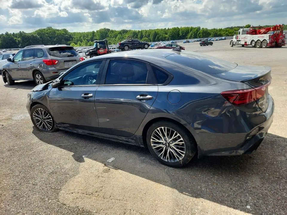 2023 KIA FORTE GT LINE  