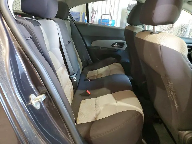 2014 CHEVROLET CRUZE LS  
