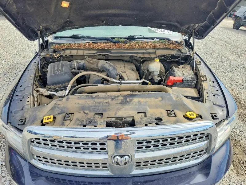 2015 RAM 1500 LARAMIE  