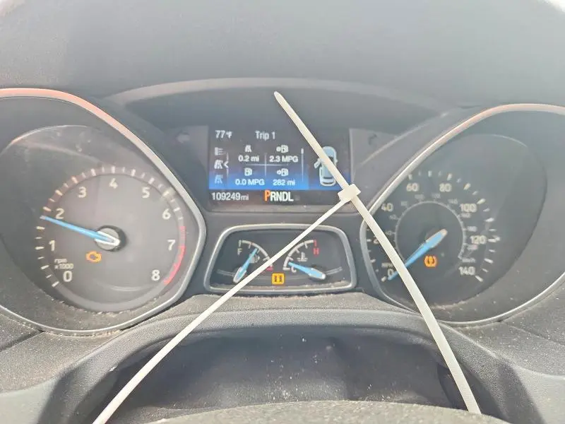 2018 FORD FOCUS SE  