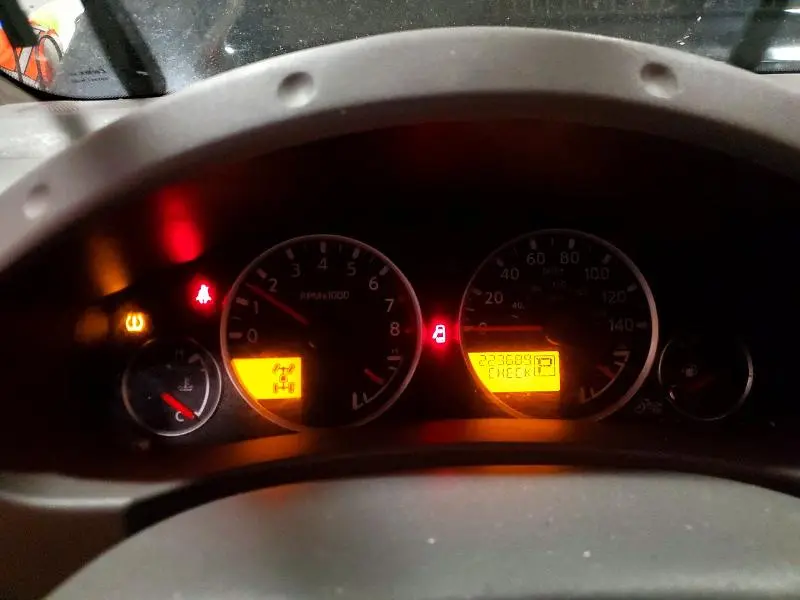 2012 NISSAN FRONTIER S  