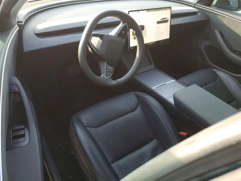 2024 TESLA MODEL 3   