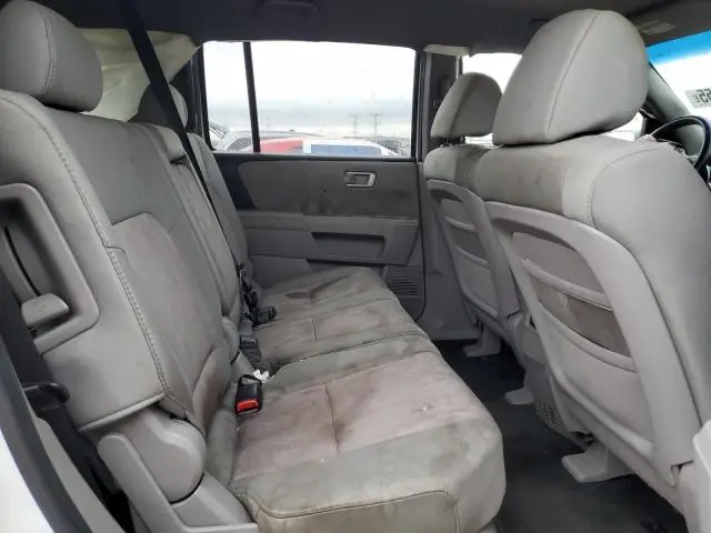 2011 HONDA PILOT EX  