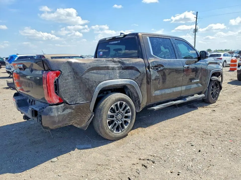 2024 TOYOTA TUNDRA CREWMAX LIMITED  