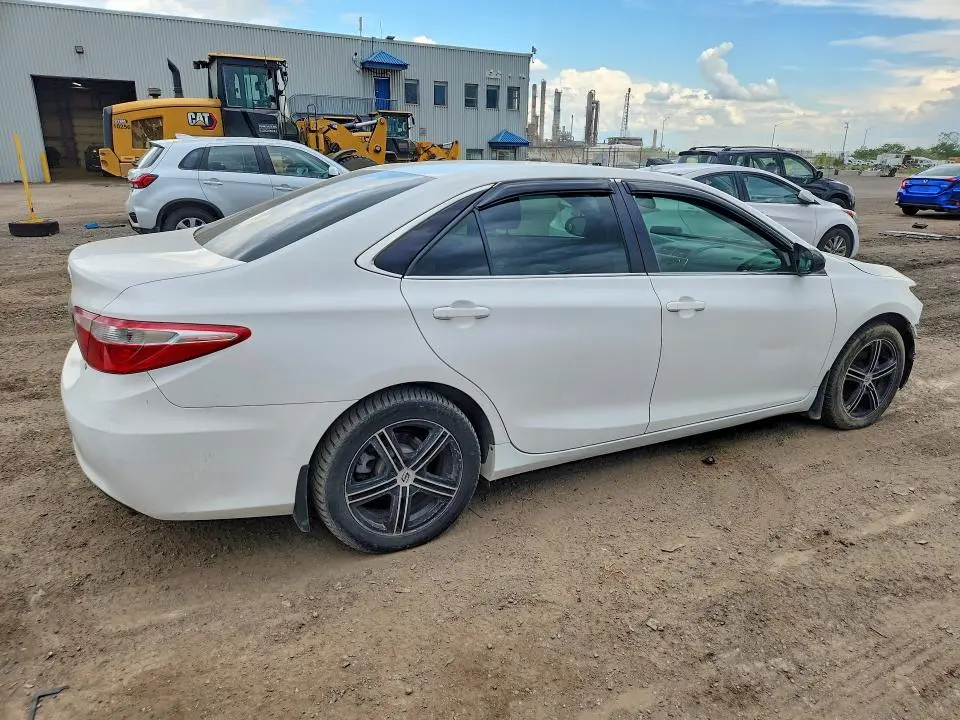 2016 TOYOTA CAMRY   