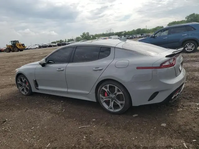 2020 KIA STINGER GT2  