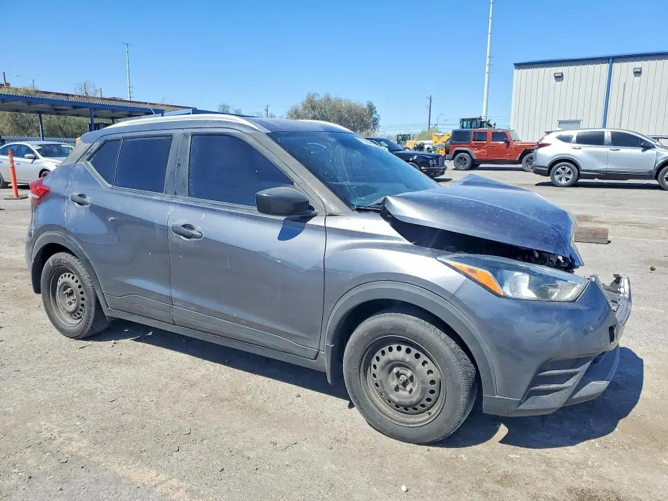 2019 NISSAN KICKS S  