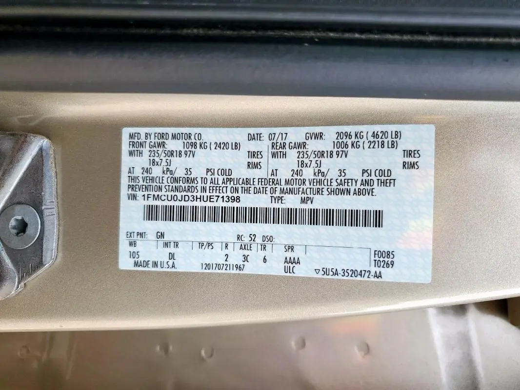 2017 FORD ESCAPE TITANIUM  