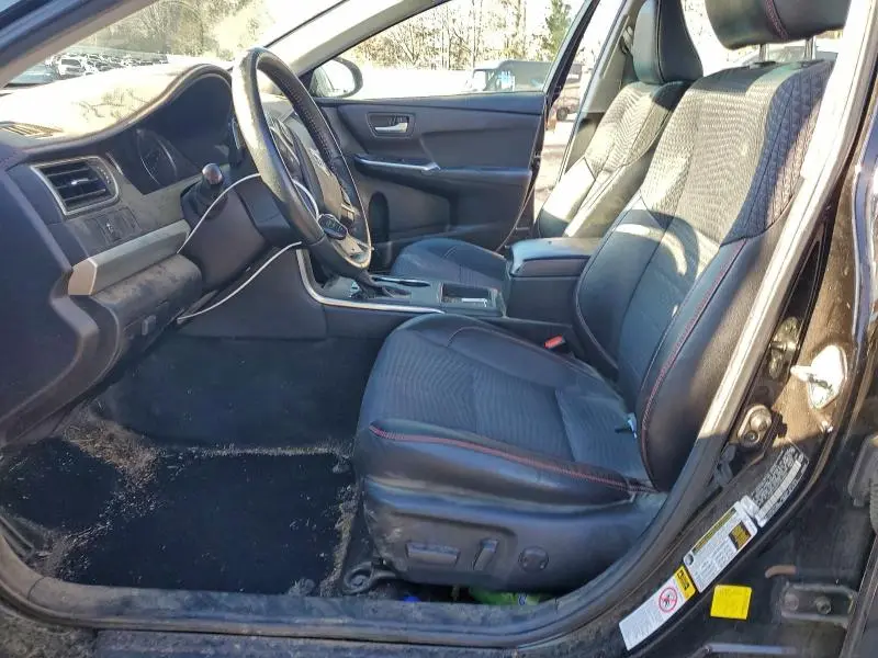 2015 TOYOTA CAMRY LE  