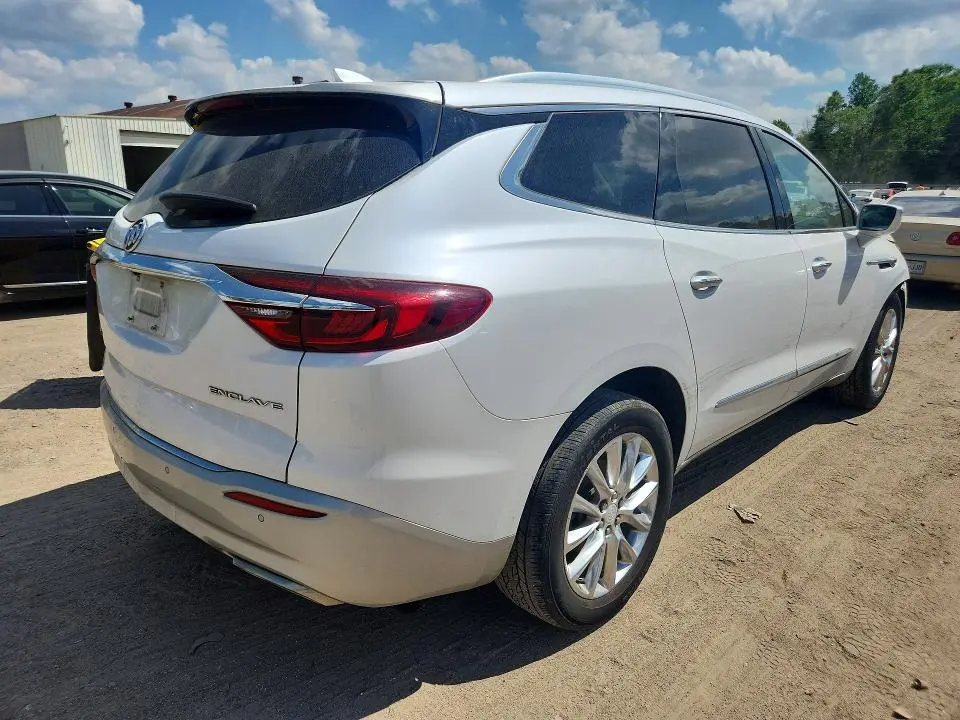2018 BUICK ENCLAVE PREMIUM  