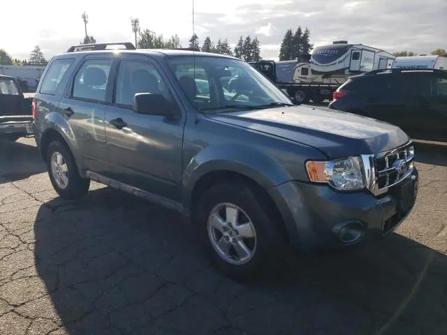 2010 FORD ESCAPE XLS  