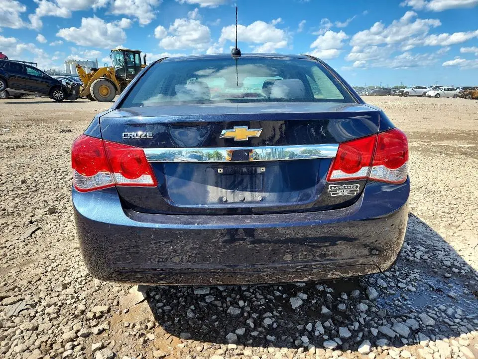 2015 CHEVROLET CRUZE LS  