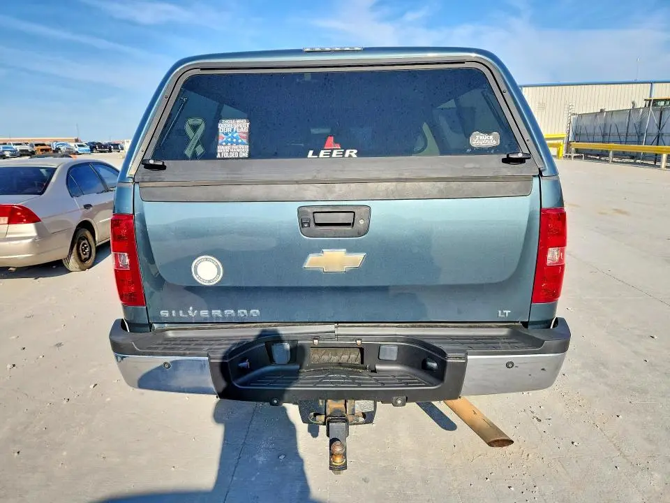 2011 CHEVROLET SILVERADO K2500 HEAVY DUTY LT  