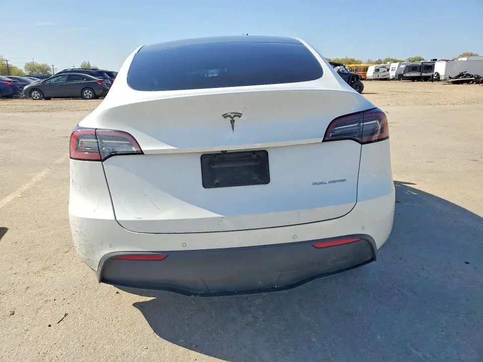 2022 TESLA MODEL Y   