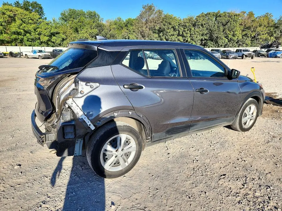 2024 NISSAN KICKS S  