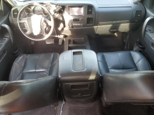 2011 CHEVROLET SILVERADO K1500 LT  