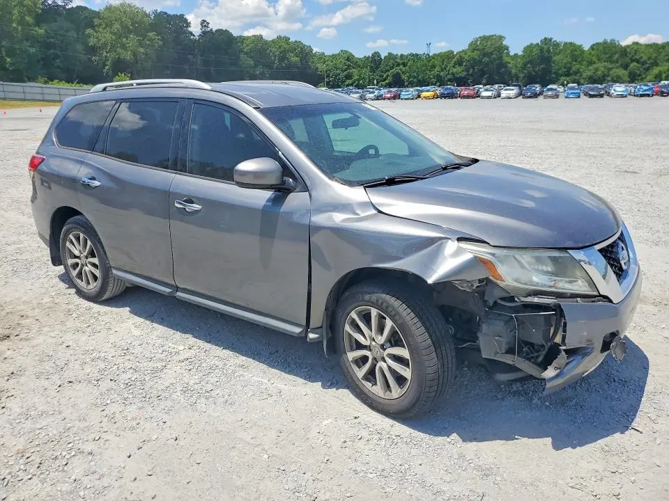 2016 NISSAN PATHFINDER S  