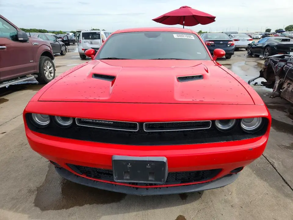2017 DODGE CHALLENGER SXT  
