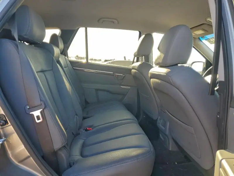 2012 HYUNDAI SANTA FE GLS  