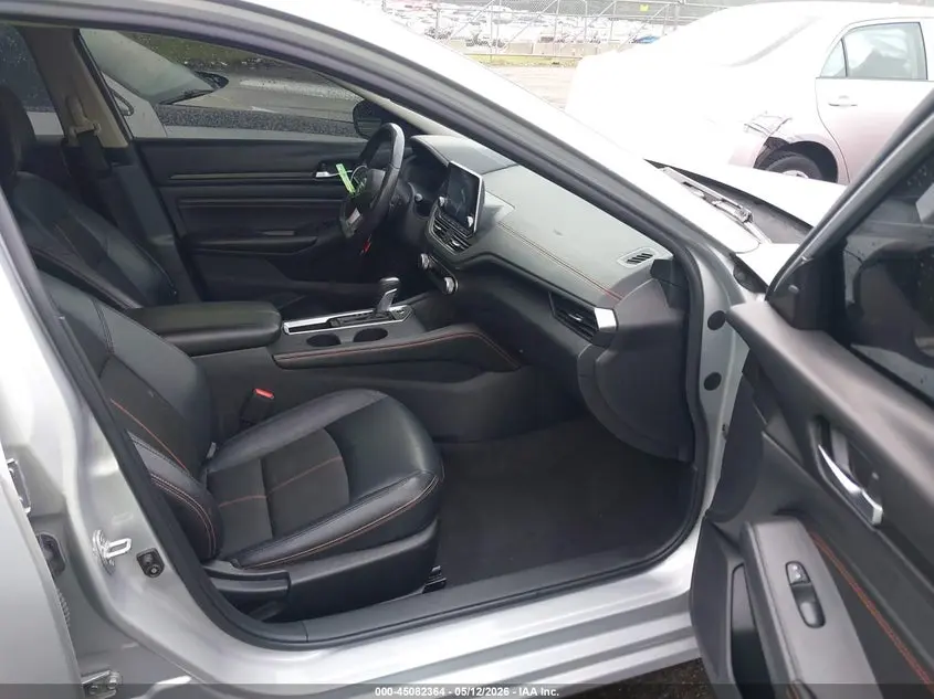 2022 NISSAN ALTIMA SR FWD