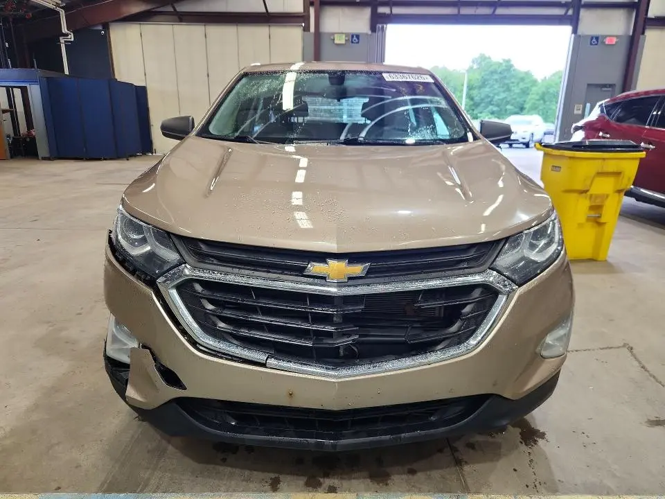 2018 CHEVROLET EQUINOX LS  