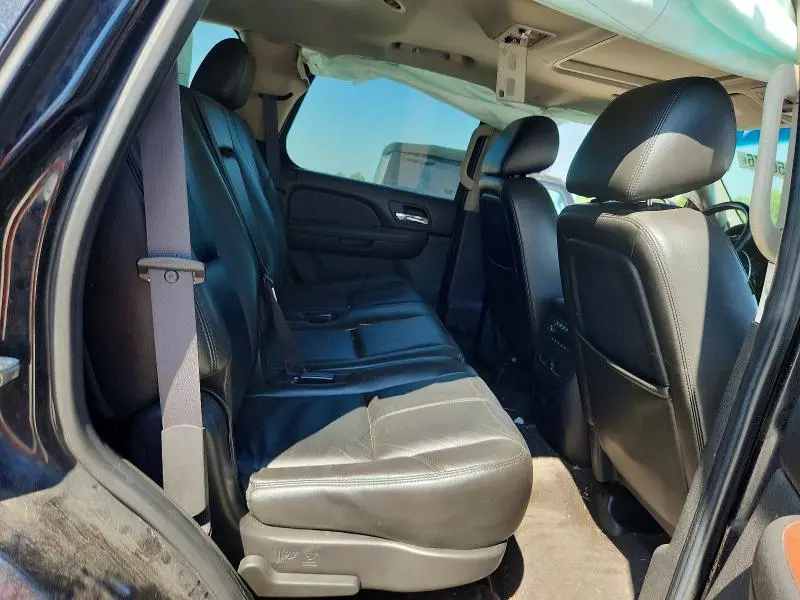 2011 CHEVROLET TAHOE K1500 LT  