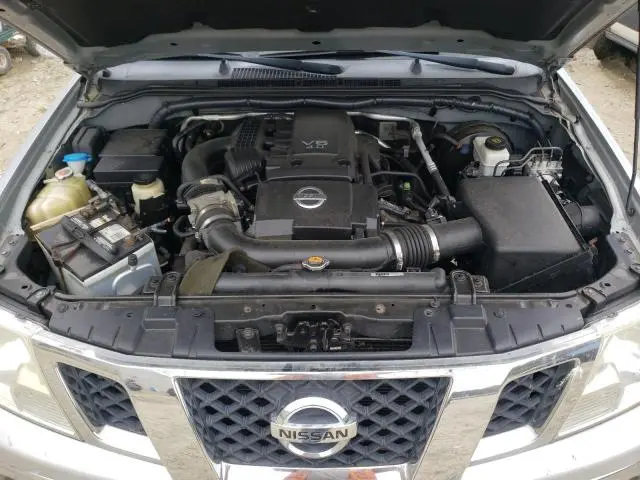 2013 NISSAN FRONTIER S  