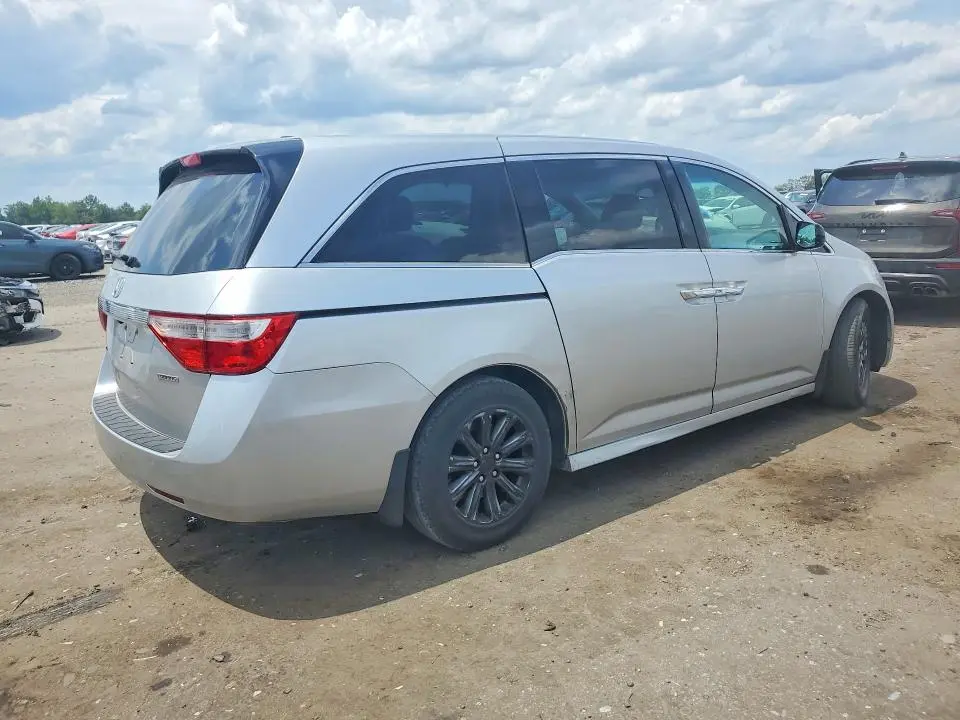 2011 HONDA ODYSSEY TOURING  