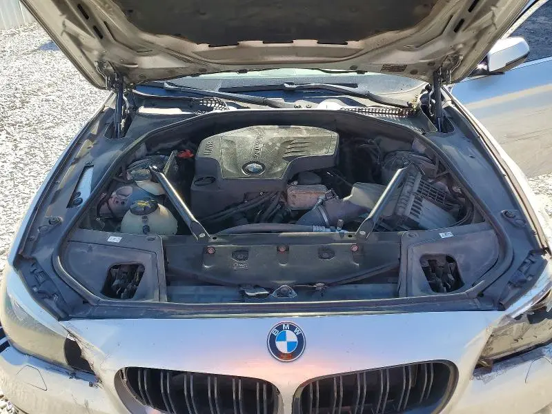 2016 BMW 528 XI  