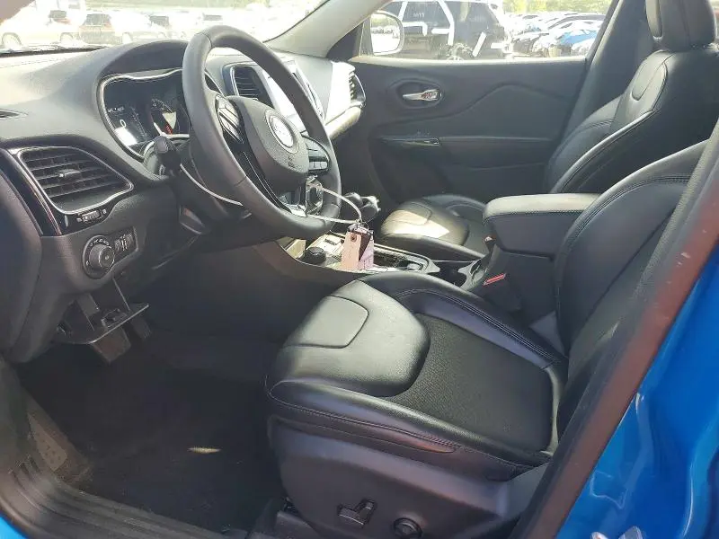 2021 JEEP CHEROKEE LATITUDE PLUS  