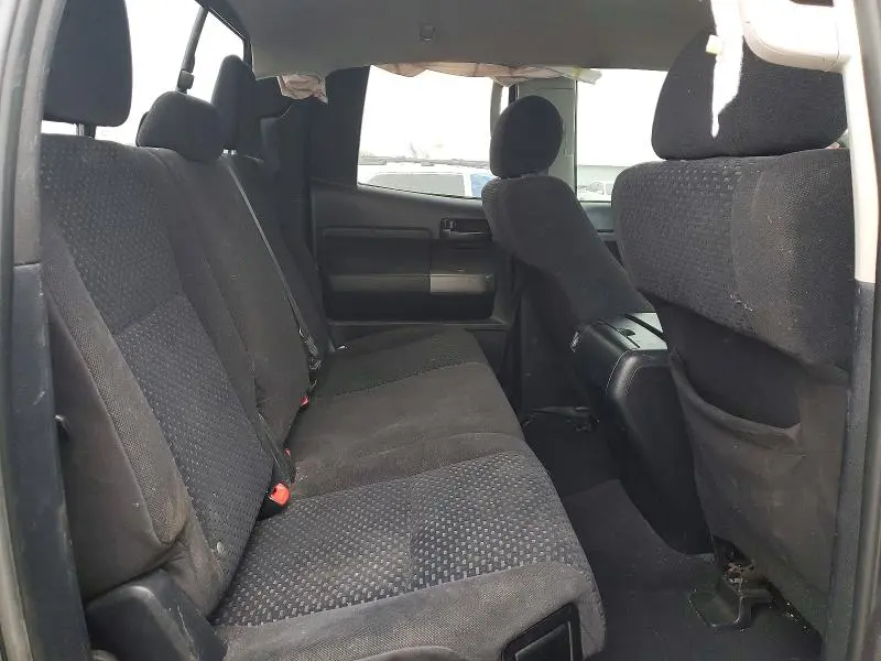 2011 TOYOTA TUNDRA GRADE  